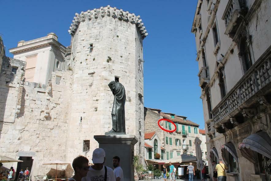 Old Town Tower Split Apartment Exterior photo